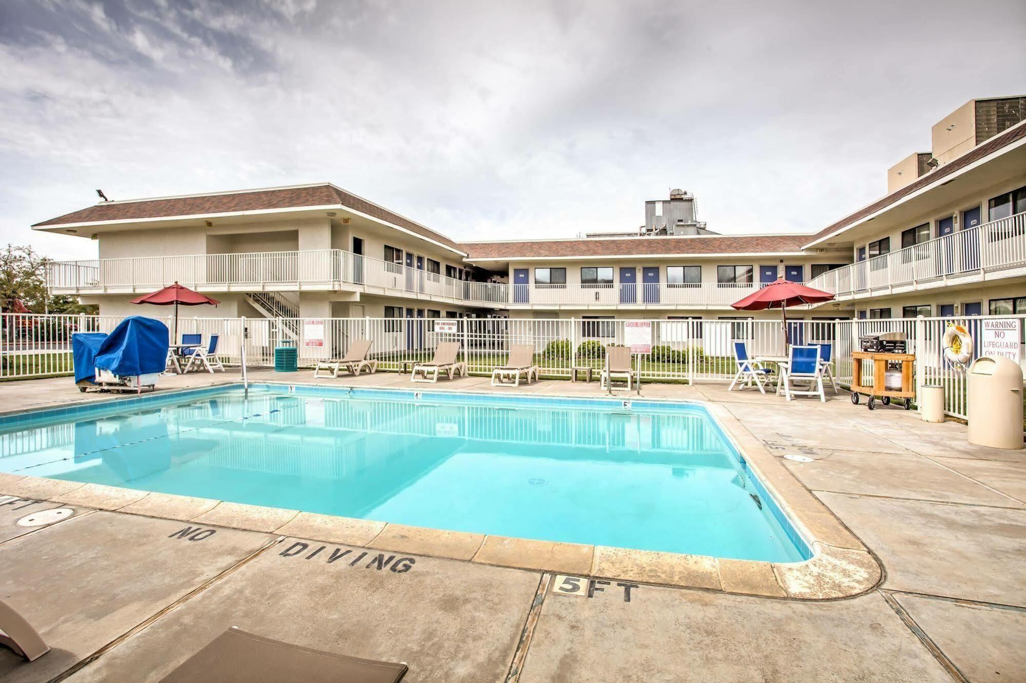 Motel 6 Williams, Ca Экстерьер фото